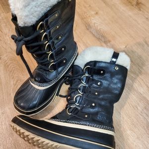 NEW Sorel winter boots- size 9